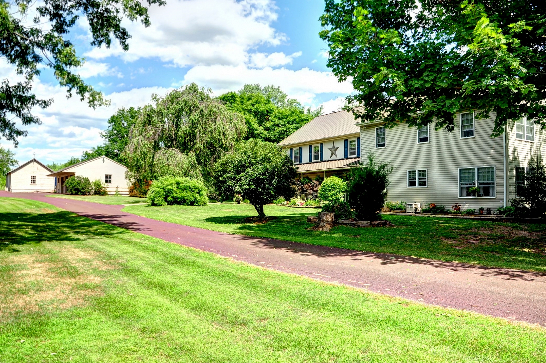Beautiful Vintage Farmhouse in Harleysville